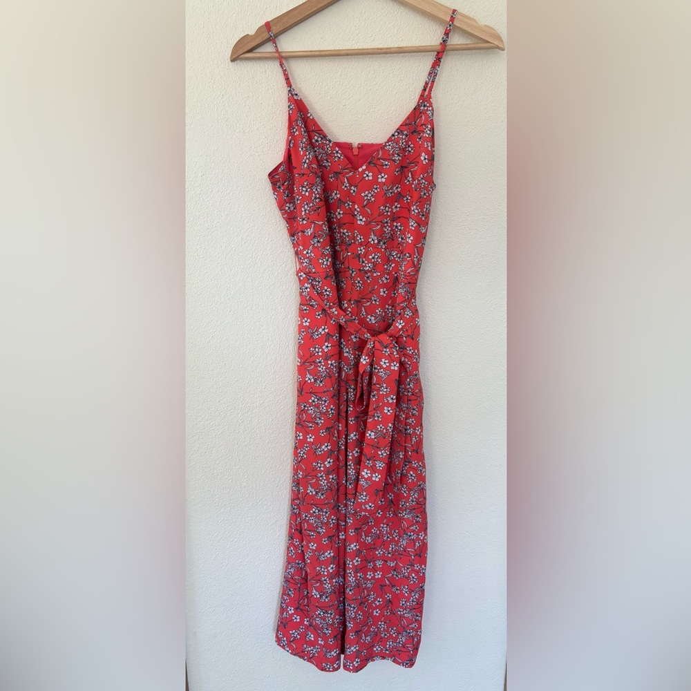 Banana Republic Size 2 Wide-Leg Romper. Pink with navy flower pattern.